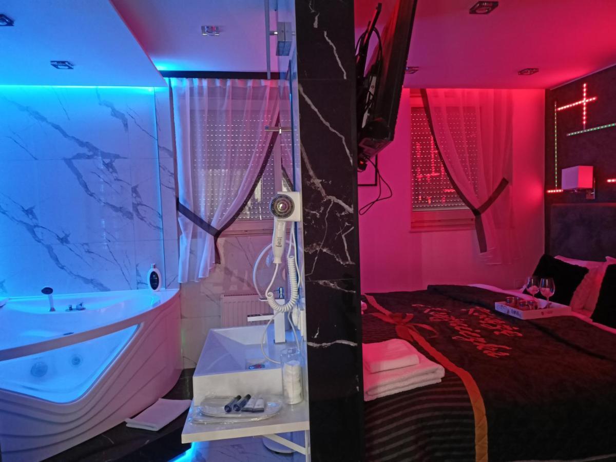 Pokoje Hotelowe Nad Zalewem Siedlce Exteriér fotografie