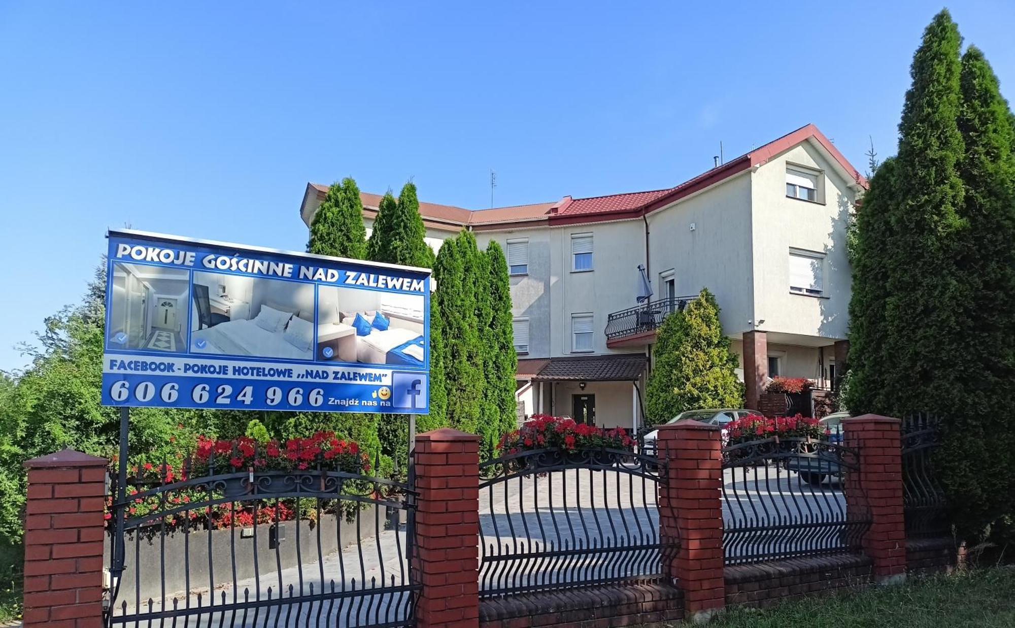 Pokoje Hotelowe Nad Zalewem Siedlce Exteriér fotografie
